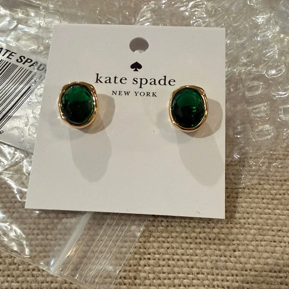 kate spade Emerald High Shine Studs/NWT - Picture 4 of 9